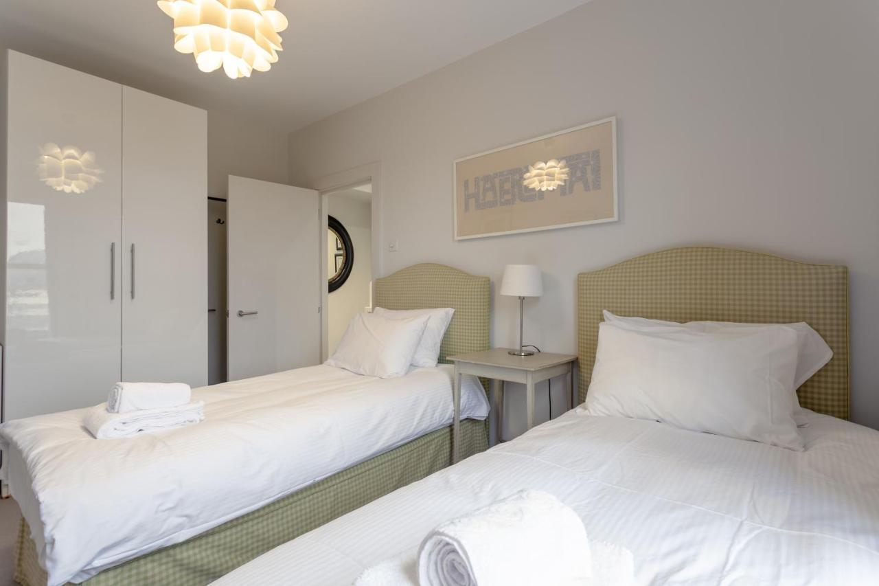 2 Bedroom Apartment Hammersmith Grove Sleeps 4 Londýn Exteriér fotografie