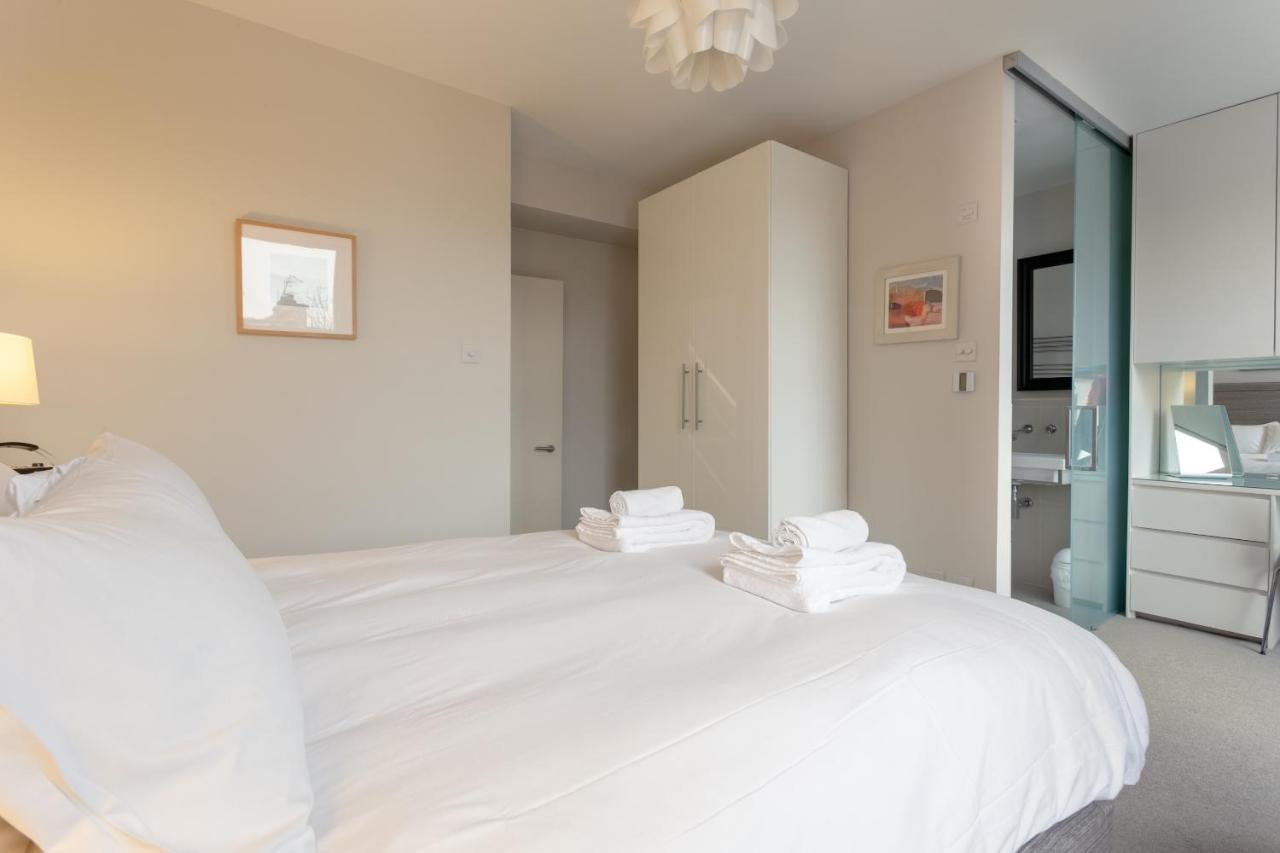 2 Bedroom Apartment Hammersmith Grove Sleeps 4 Londýn Exteriér fotografie