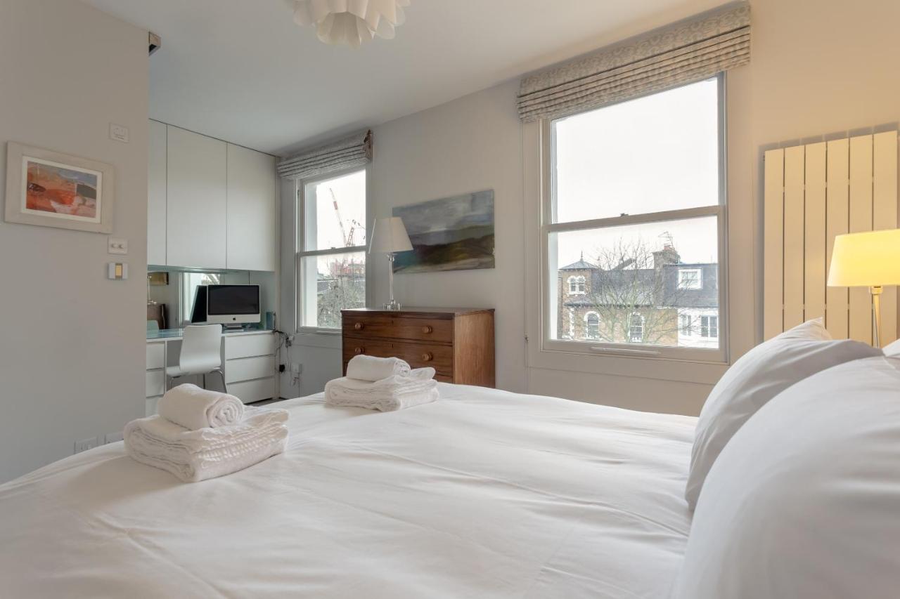 2 Bedroom Apartment Hammersmith Grove Sleeps 4 Londýn Exteriér fotografie